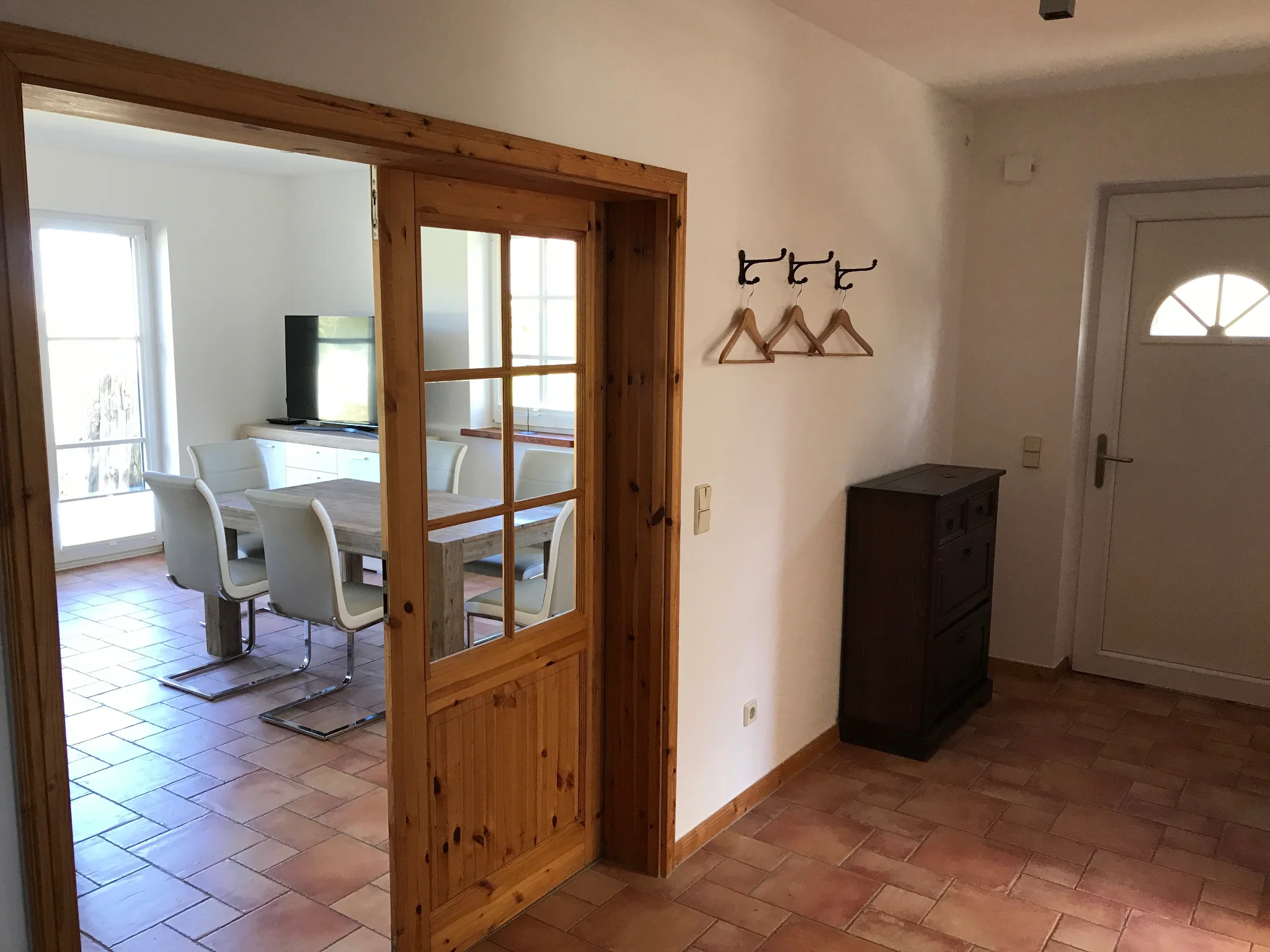 Flur - Rechte Doppelhaushälfte - Ferienhaus Nordwind