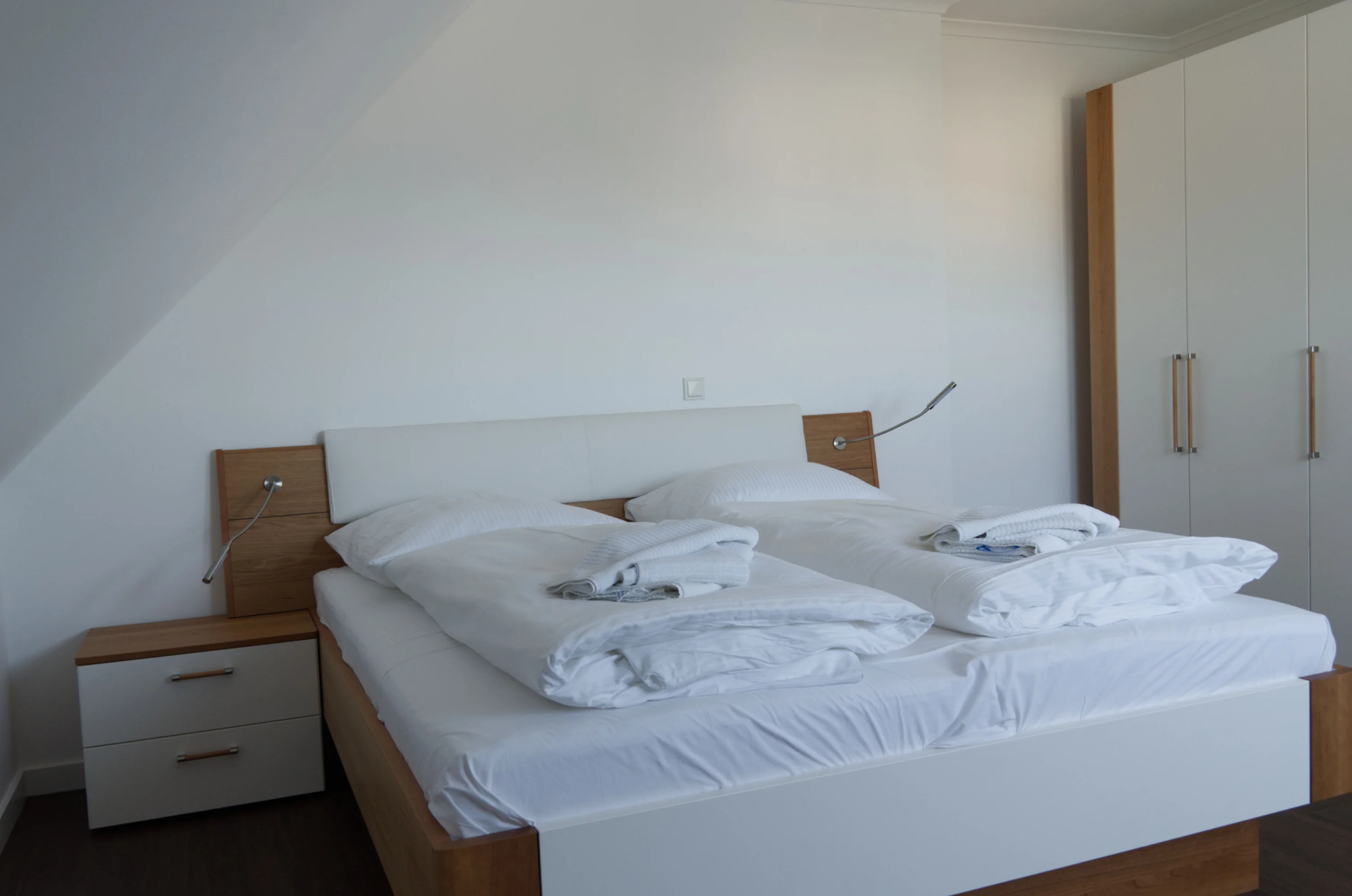 Schlafzimmer - Ferienwohnung 4 - Villa Insel